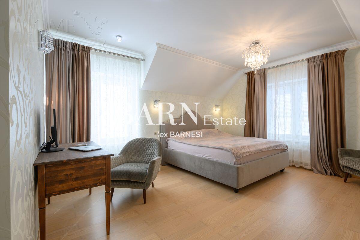 2-этажный коттедж 230 м² с отделкой