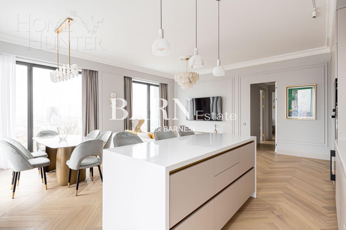 4-КОМН. КВАРТИРА С ОТДЕЛКОЙ 135 М² НА 35 ЭТАЖЕ