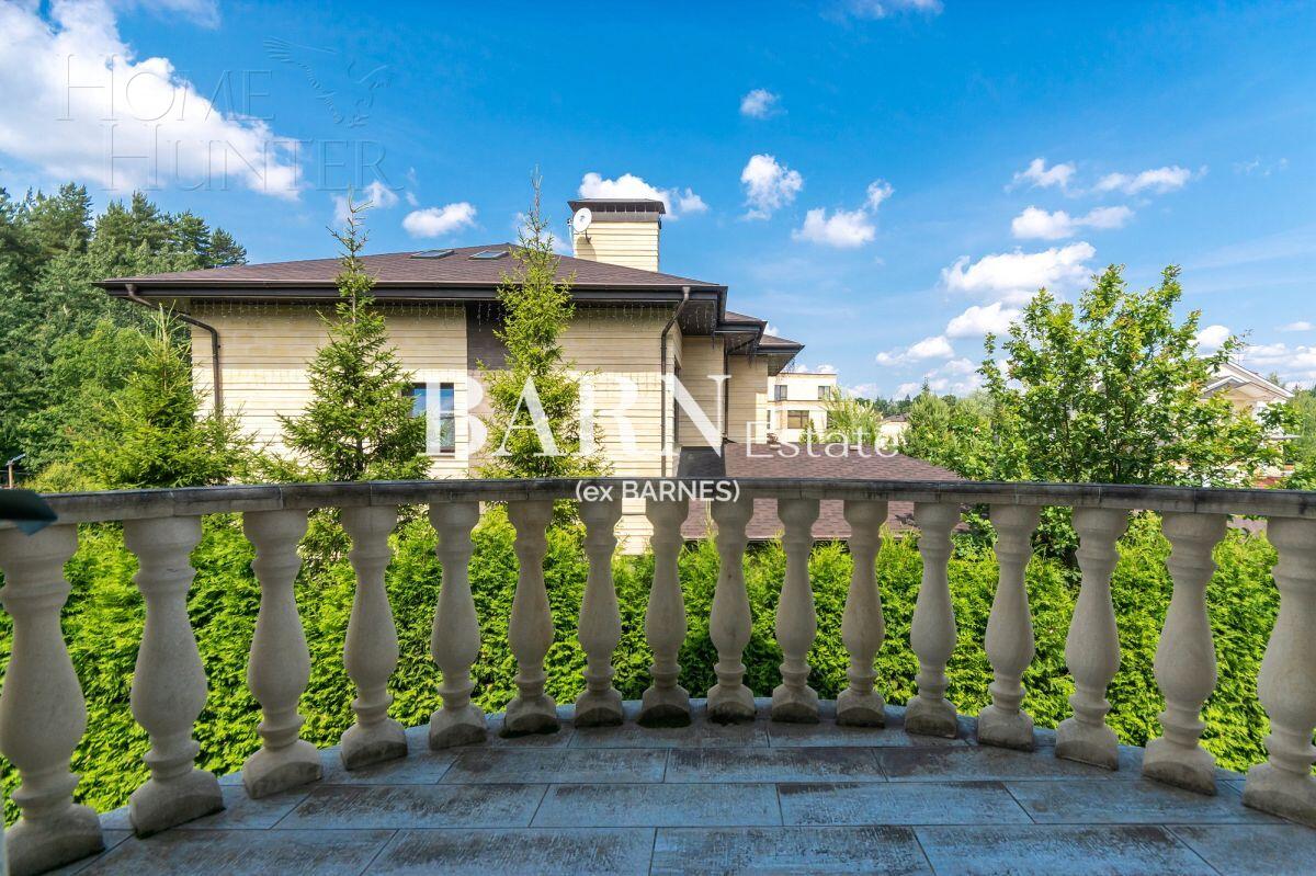 2-этажный коттедж 1 162 м² с отделкой