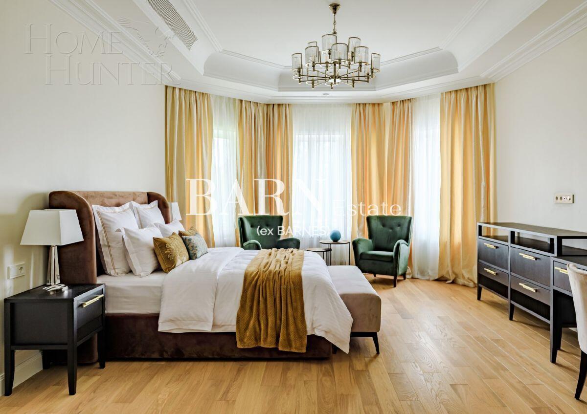 2-этажный коттедж 1 350 м² с отделкой