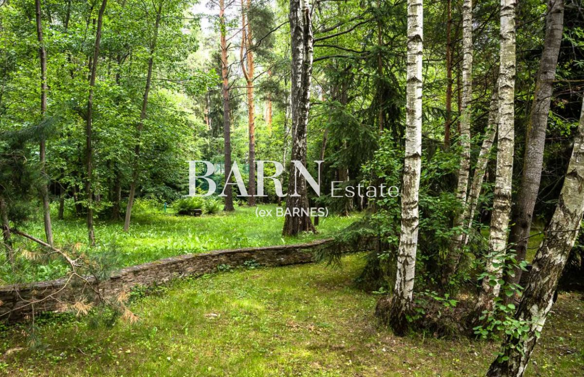 2-этажный коттедж 1 400 м² с отделкой