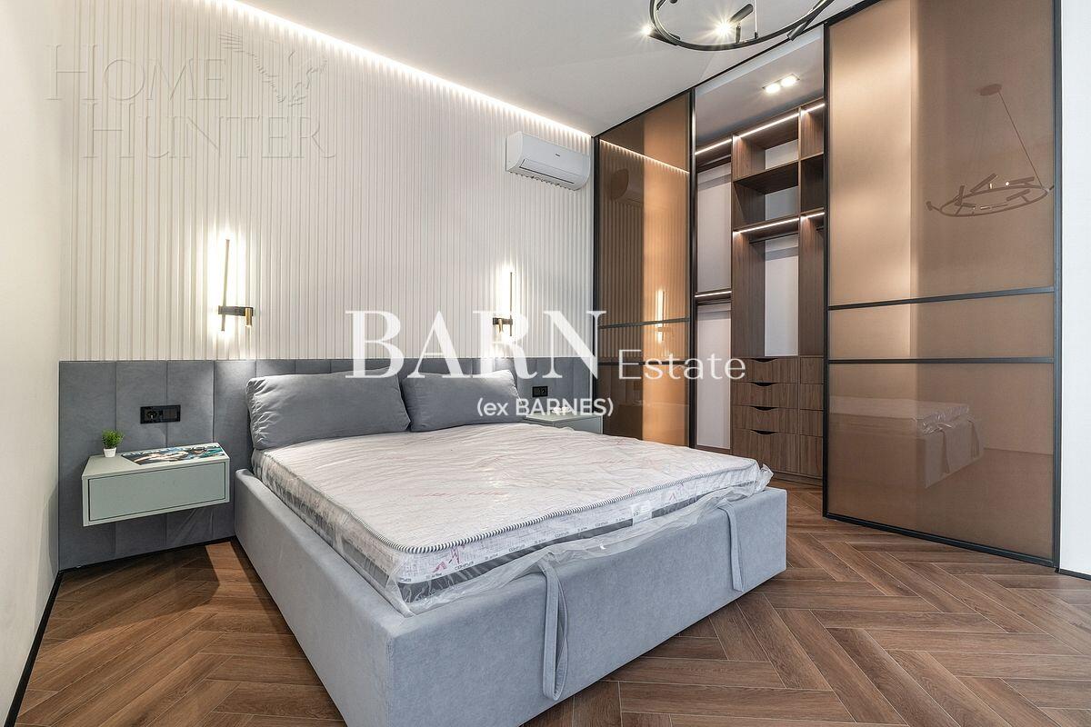 2-этажный коттедж 300 м² с отделкой