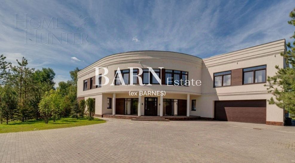 2-этажный коттедж 1 500 м² с отделкой