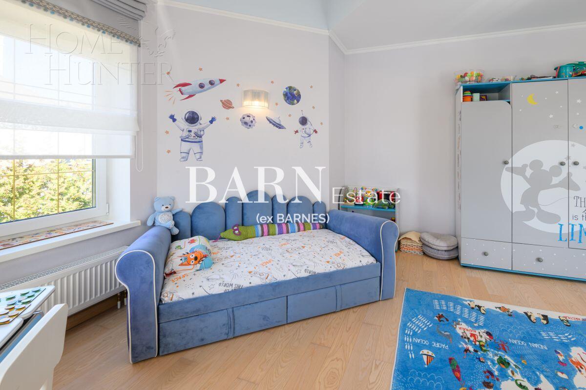 2-этажный коттедж 230 м² с отделкой