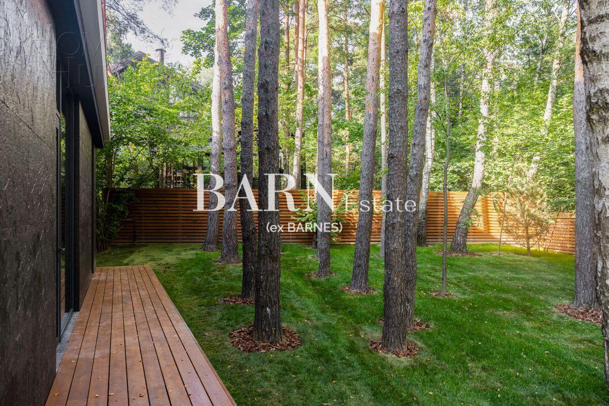 2-этажный коттедж 650 м² с отделкой
