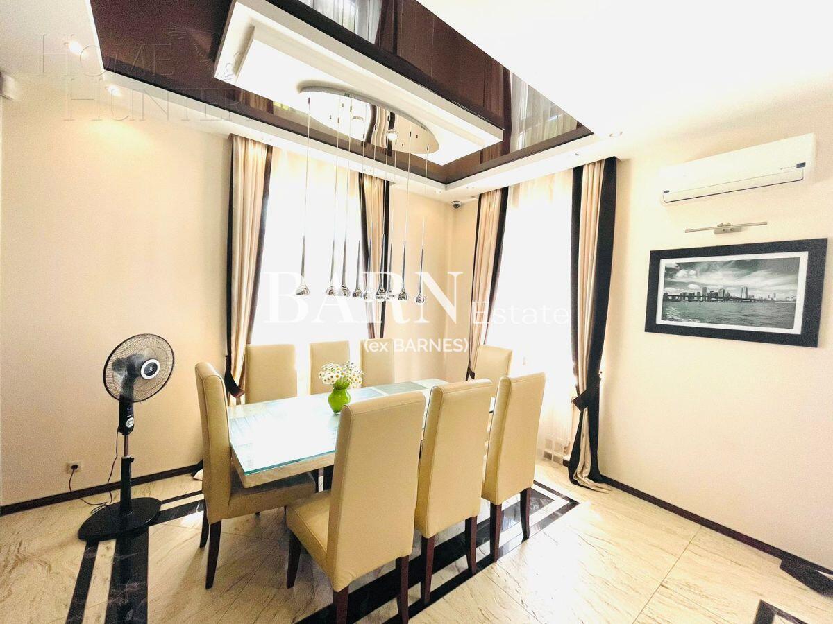 3-этажный коттедж 680 м² с отделкой