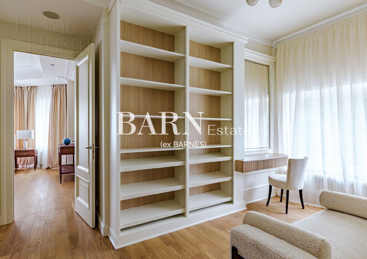 2-этажный коттедж 1 350 м² с отделкой