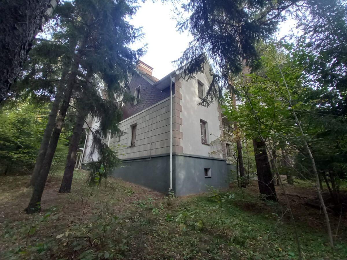 2-этажный коттедж 607 м² с отделкой