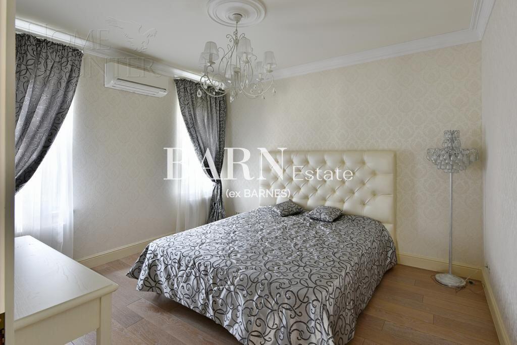 2-этажный коттедж 385 м² с отделкой