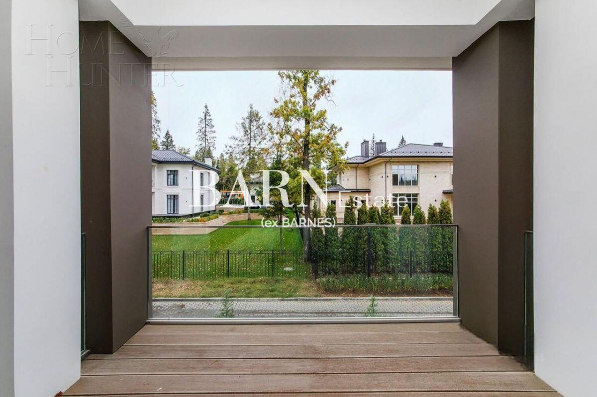 2-этажный коттедж 320 м² с отделкой