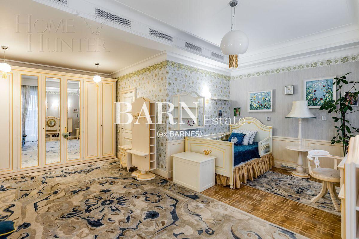 2-этажный коттедж 1 624 м² с отделкой