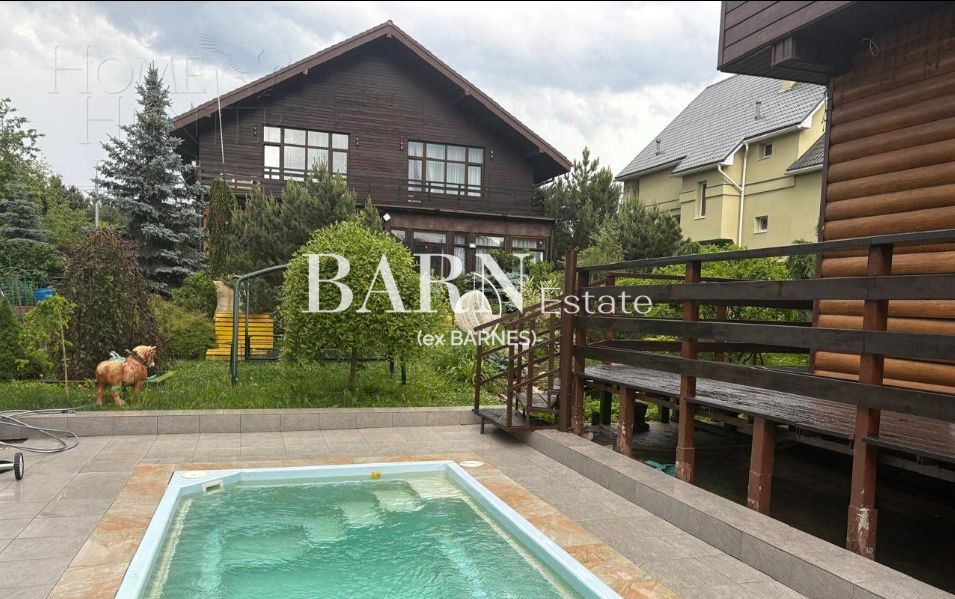 2-этажный коттедж 580 м² с отделкой