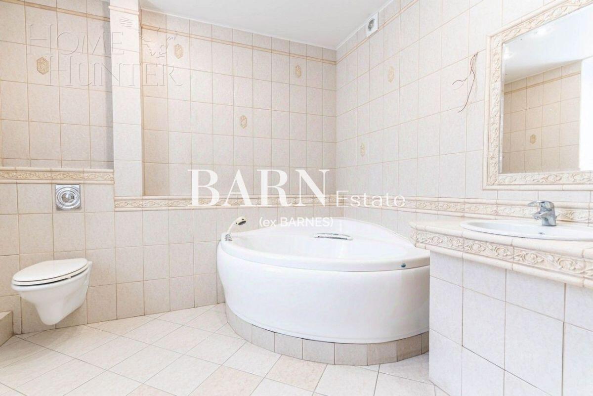 2-этажный коттедж 350 м² с отделкой