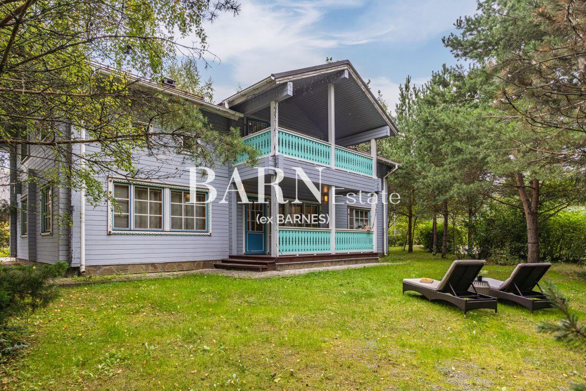 2-этажный коттедж 267 м² с отделкой