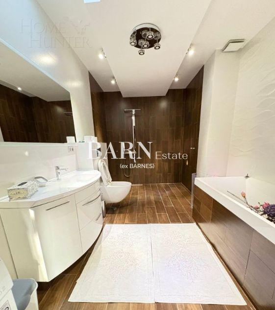 2-этажный коттедж 580 м² с отделкой