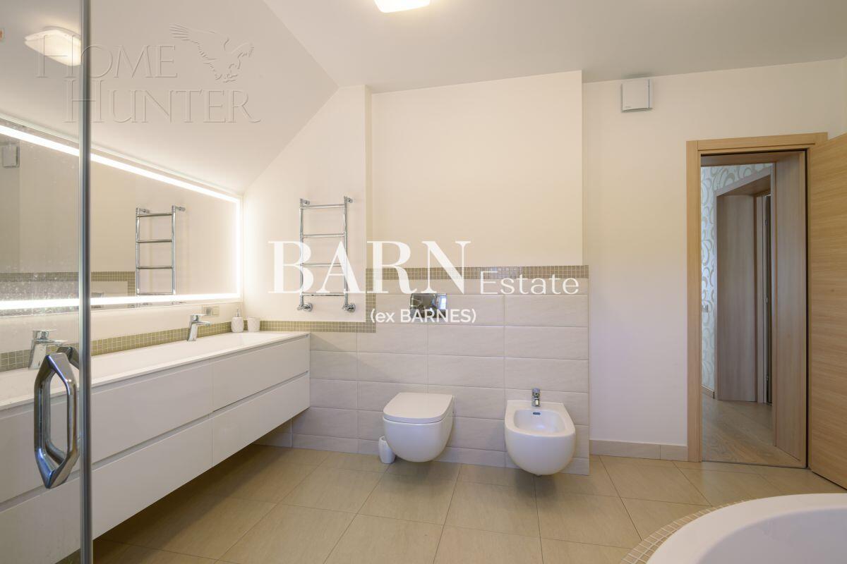 2-этажный коттедж 230 м² с отделкой