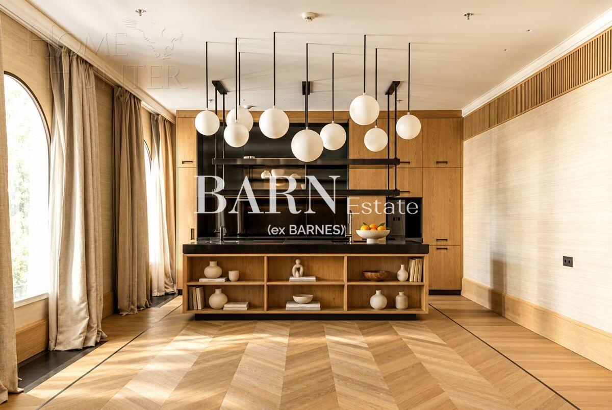 2-КОМН. КВАРТИРА С ОТДЕЛКОЙ 108 М² НА 2 ЭТАЖЕ