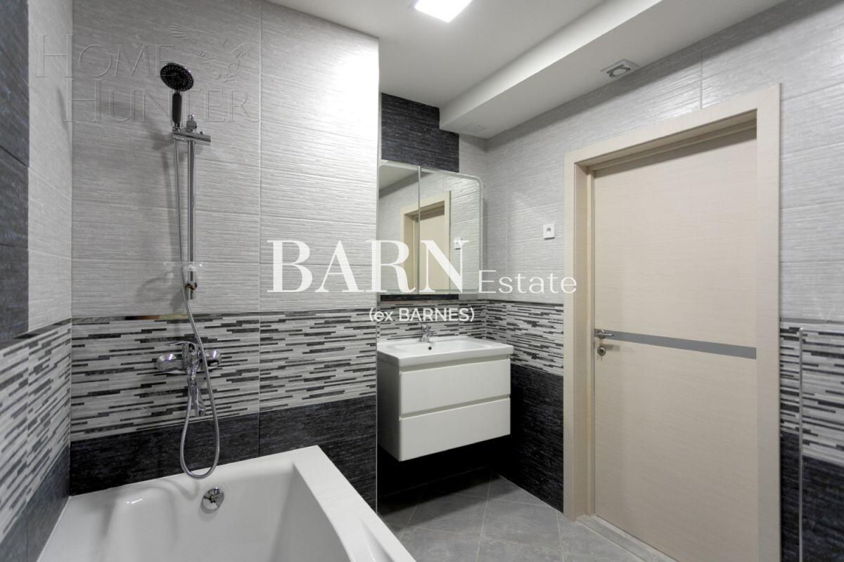 2-этажный коттедж 450 м² с отделкой