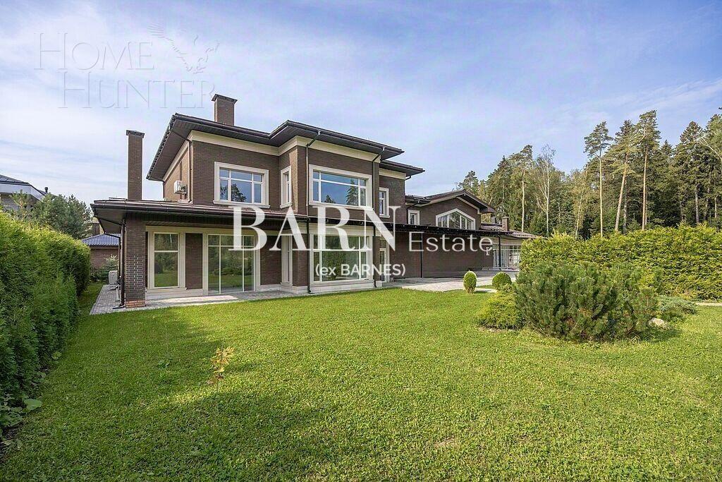 2-этажный коттедж 750 м² без отделки