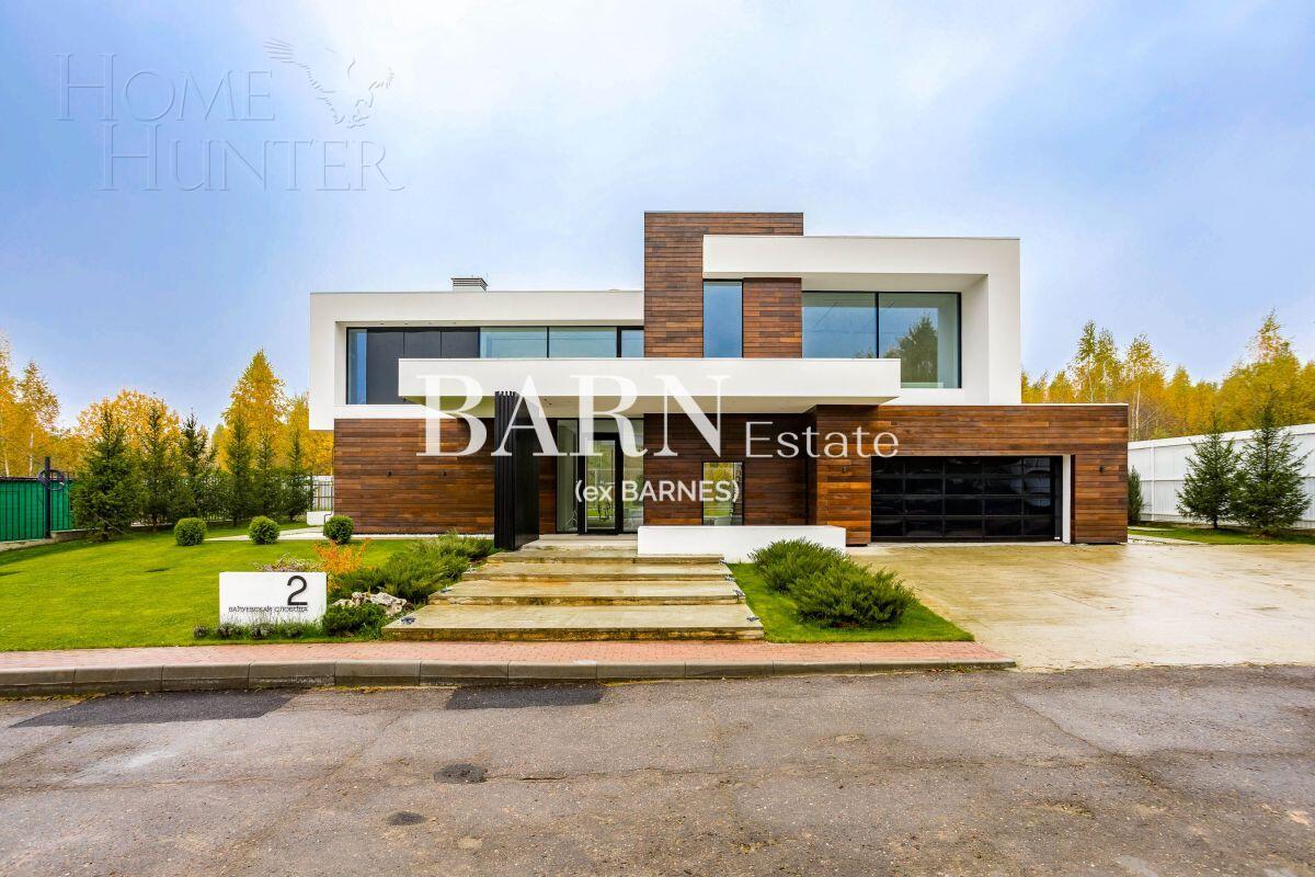 2-этажный коттедж 650 м² без отделки