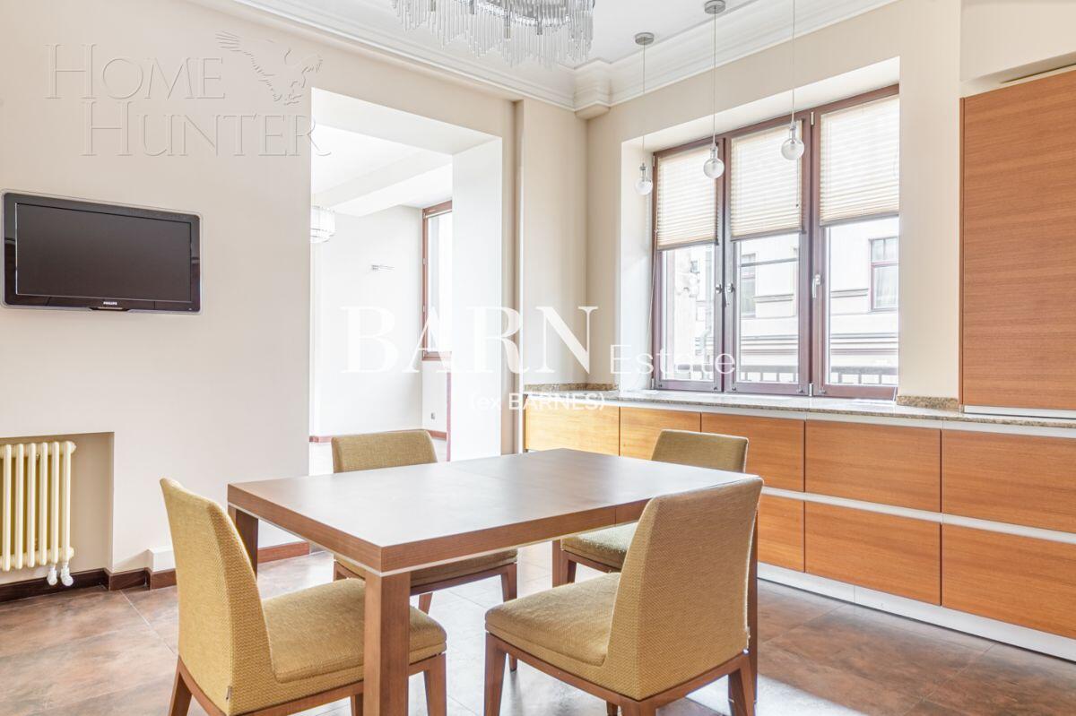 5-КОМН. КВАРТИРА С ОТДЕЛКОЙ 187.8 М² НА 4 ЭТАЖЕ