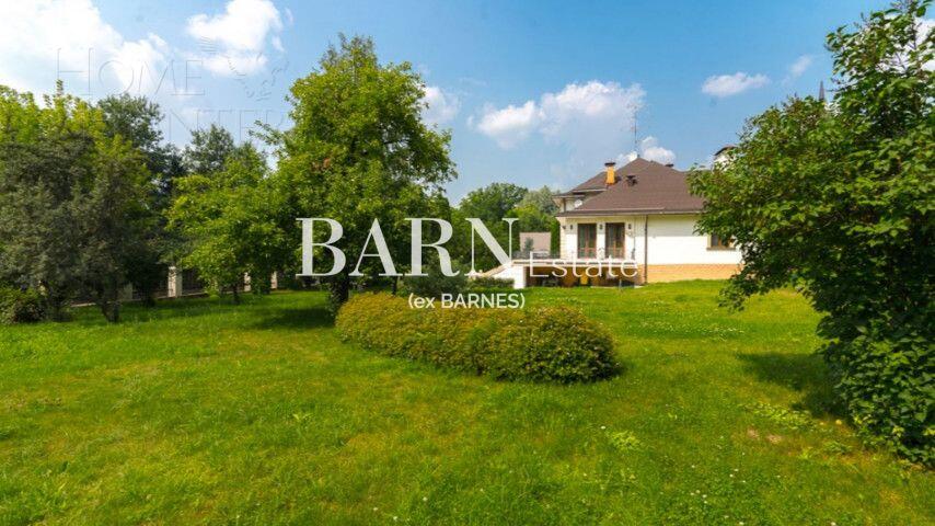 2-этажный коттедж 650 м² с отделкой