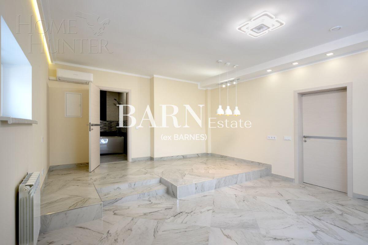 2-этажный коттедж 450 м² с отделкой