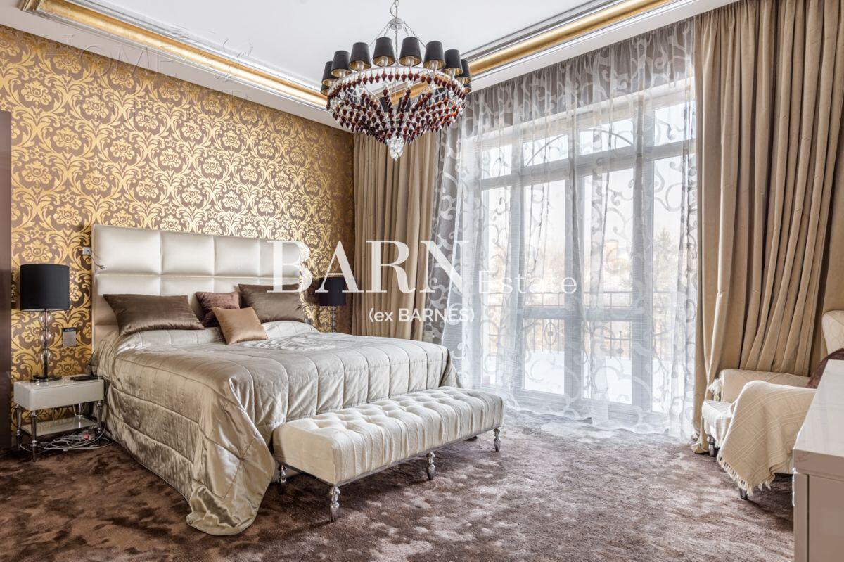4-КОМН. КВАРТИРА С ОТДЕЛКОЙ 234 М² НА 4 ЭТАЖЕ