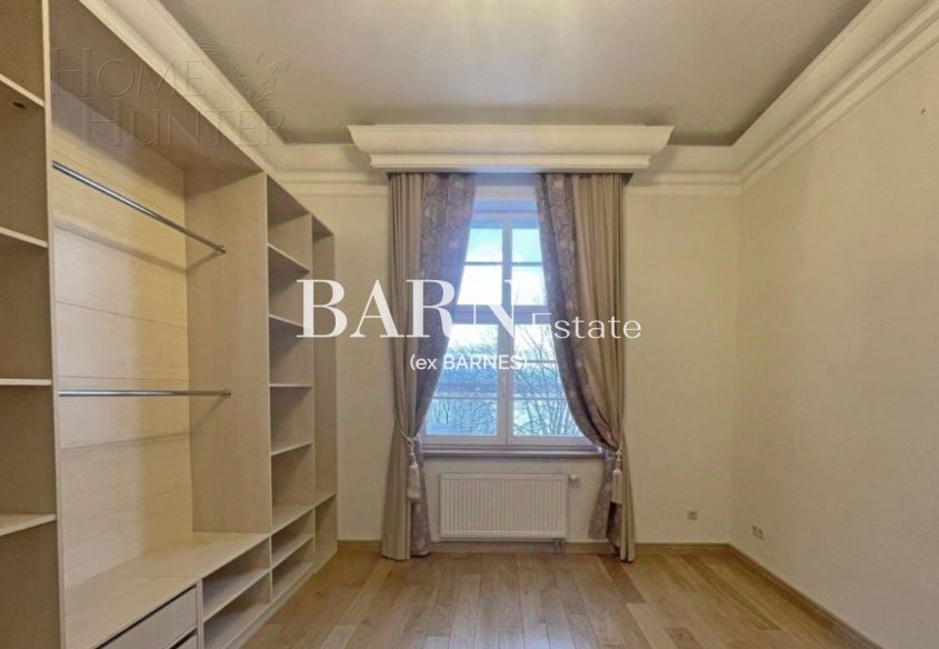 2-этажный таунхаус 320 м² с отделкой