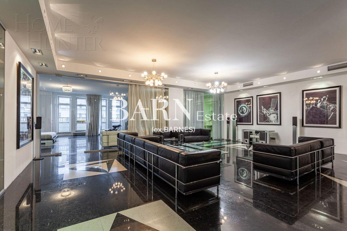 3-КОМН. КВАРТИРА С ОТДЕЛКОЙ 205 М² НА 10 ЭТАЖЕ
