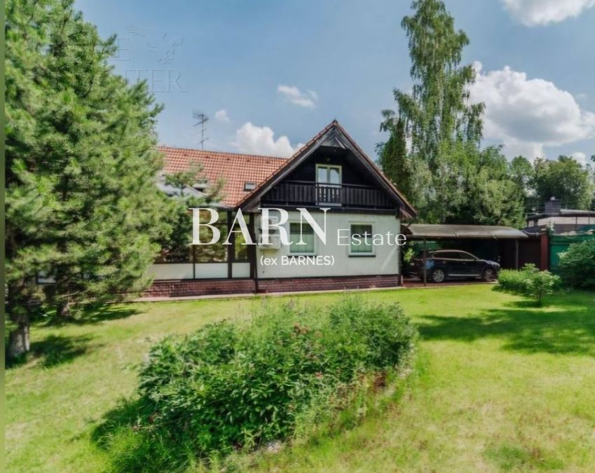 2-этажный коттедж 300 м² с отделкой