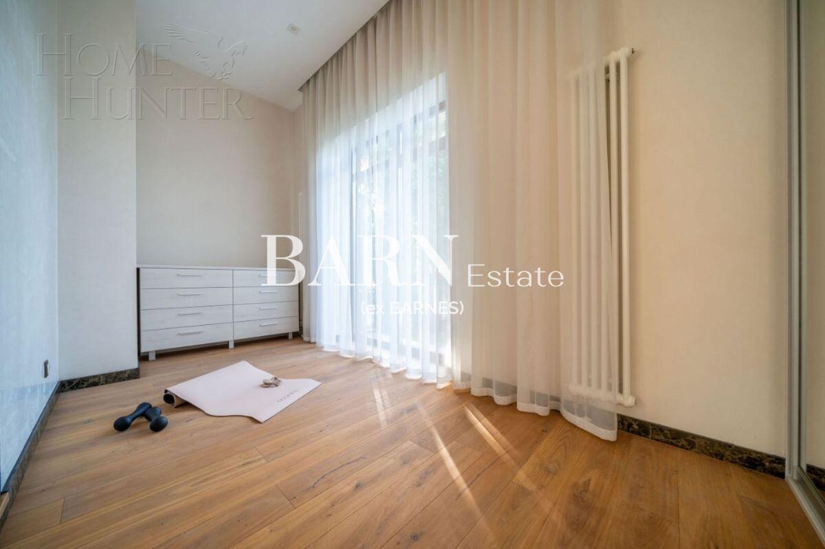 2-этажный коттедж 593 м² с отделкой