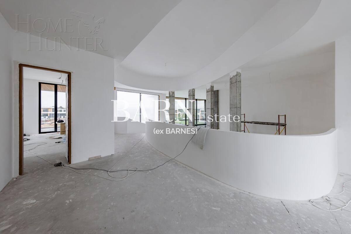 2-этажный коттедж 750 м² без отделки