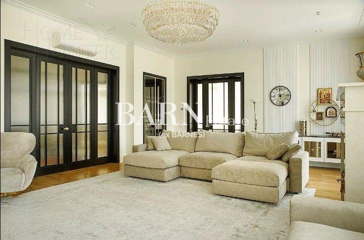 2-этажный коттедж 1 200 м² с отделкой