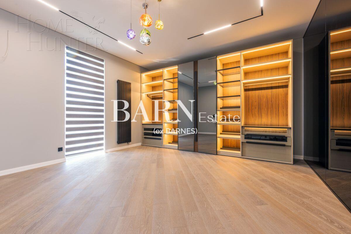 2-этажный коттедж 600 м² с отделкой