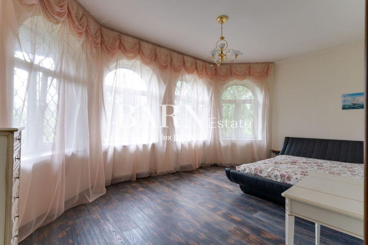 2-этажный коттедж 370 м² с отделкой