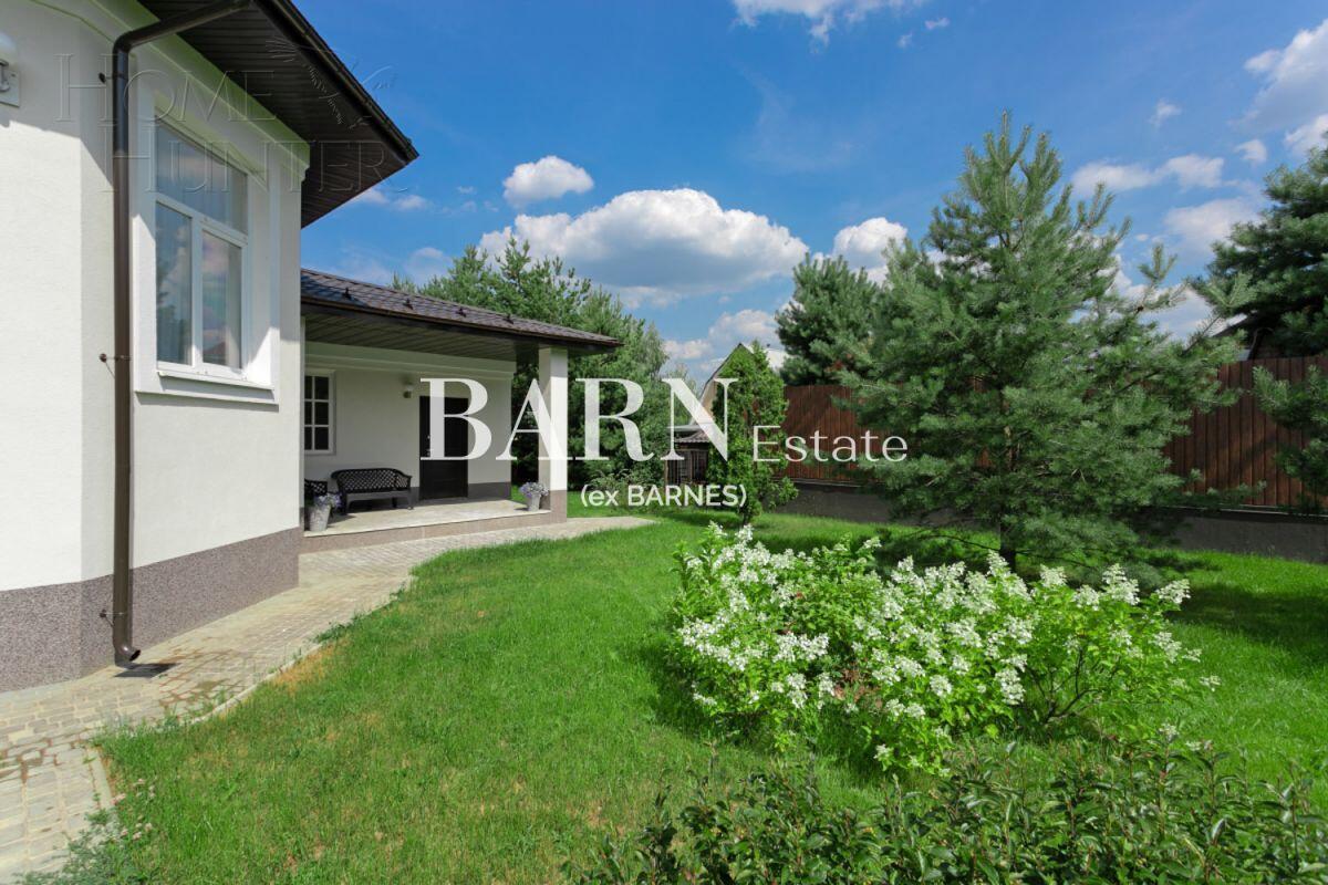 2-этажный коттедж 450 м² с отделкой