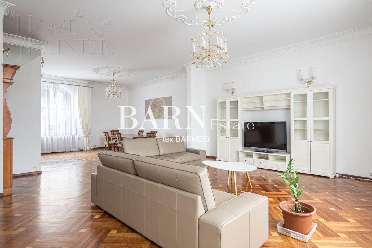 2-УРОВНЕВАЯ КВАРТИРА С ОТДЕЛКОЙ 293 М² НА 6 ЭТАЖЕ