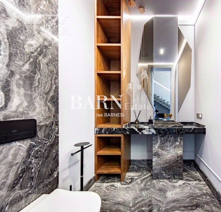 2-этажный коттедж 1 145 м² с отделкой