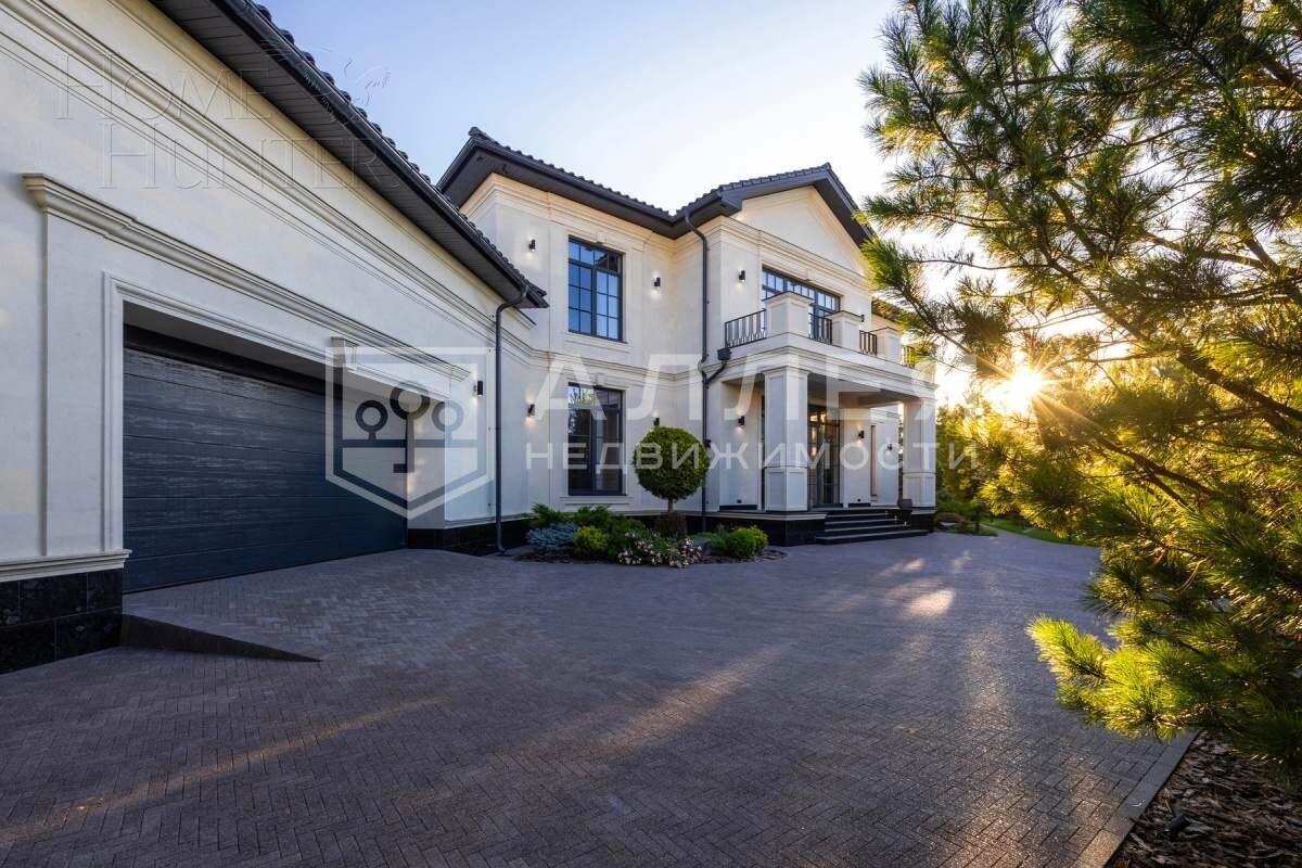 2-этажный коттедж 544 м² с отделкой