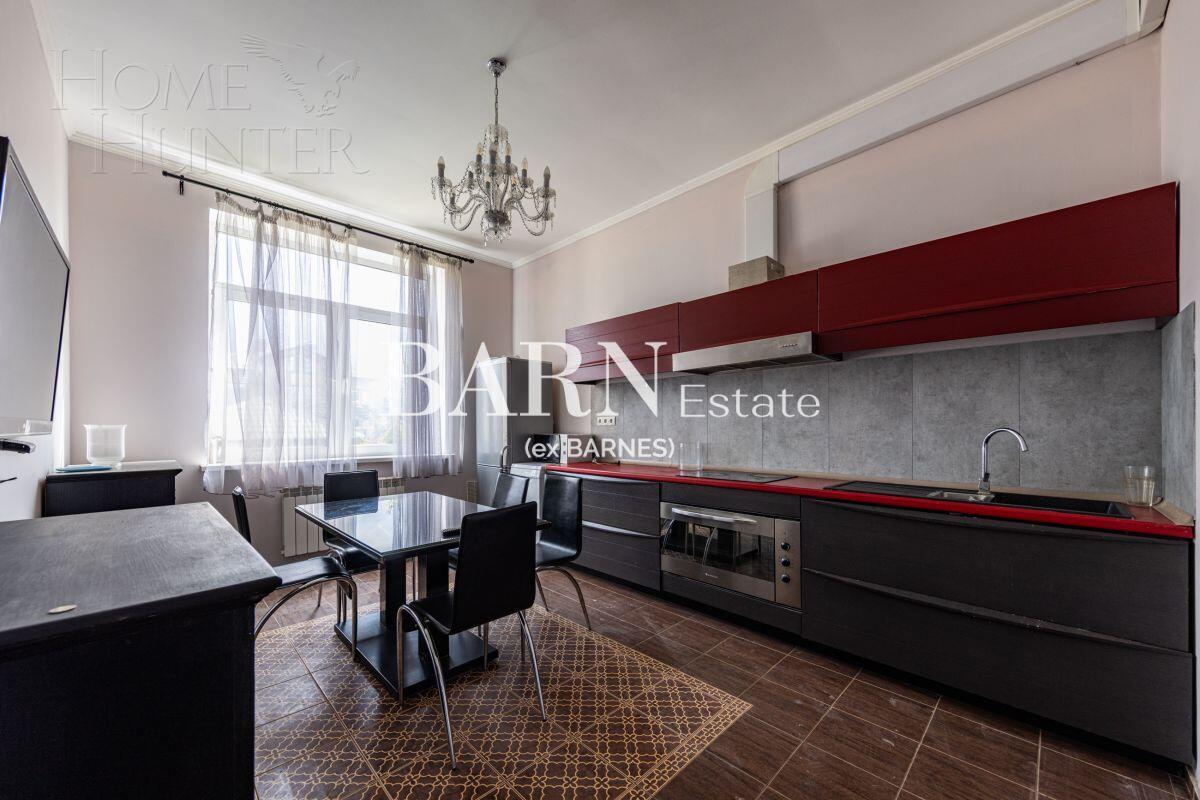 2-этажный коттедж 320 м² с отделкой