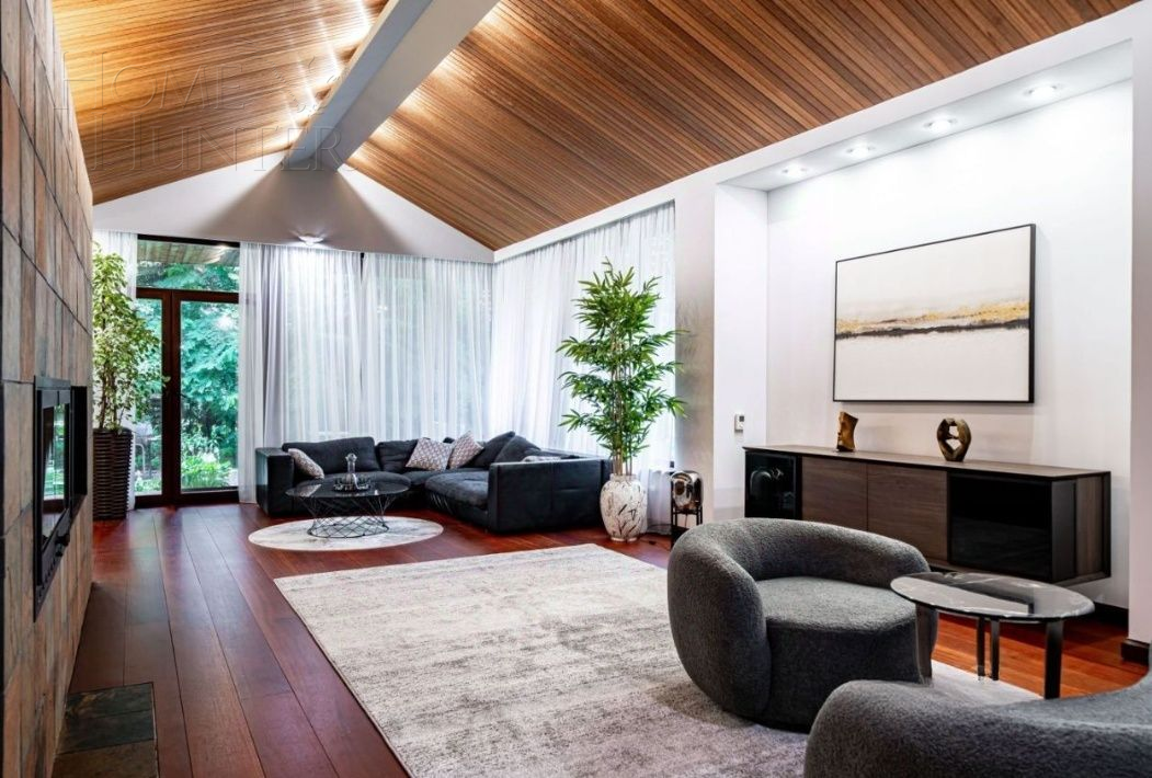 2-этажный коттедж 450 м² с отделкой