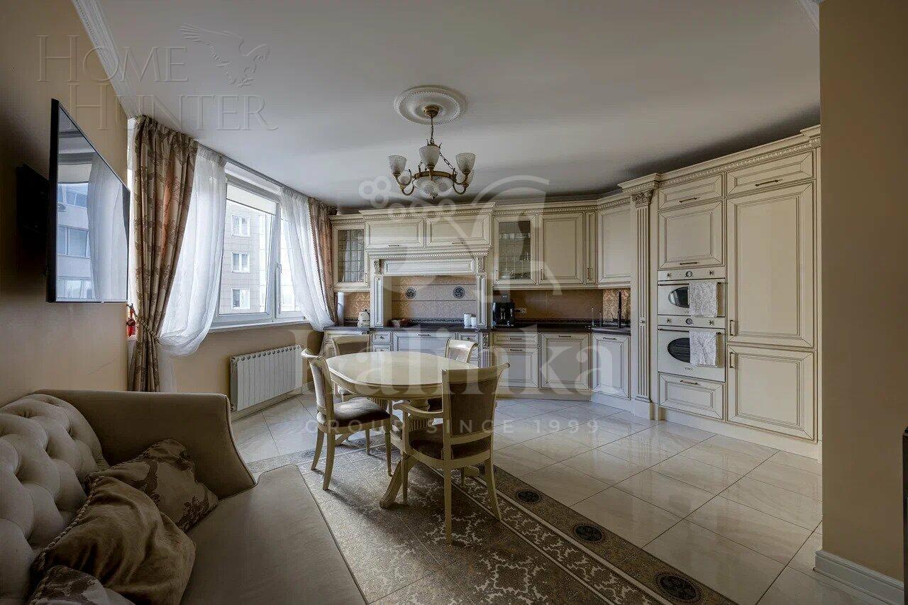 3-КОМН. КВАРТИРА С ОТДЕЛКОЙ 102 М² НА 9 ЭТАЖЕ