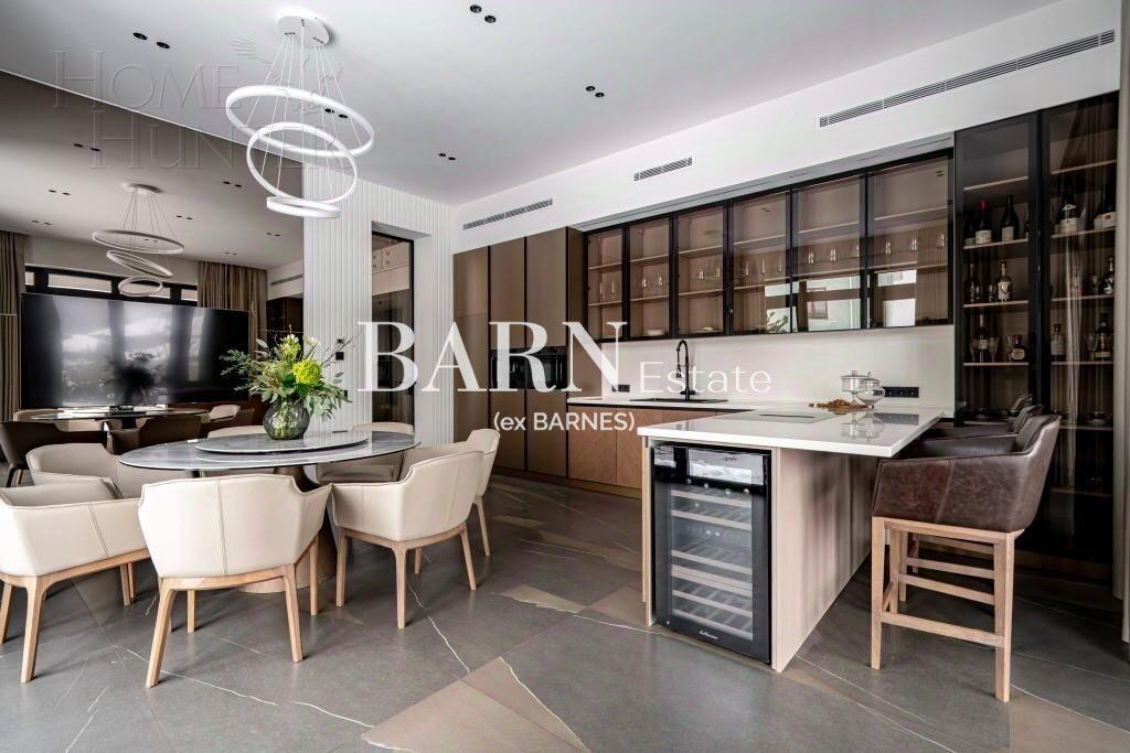 2-этажный коттедж 627.9 м² с отделкой