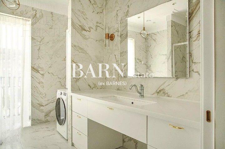 2-этажный коттедж 1 200 м² с отделкой