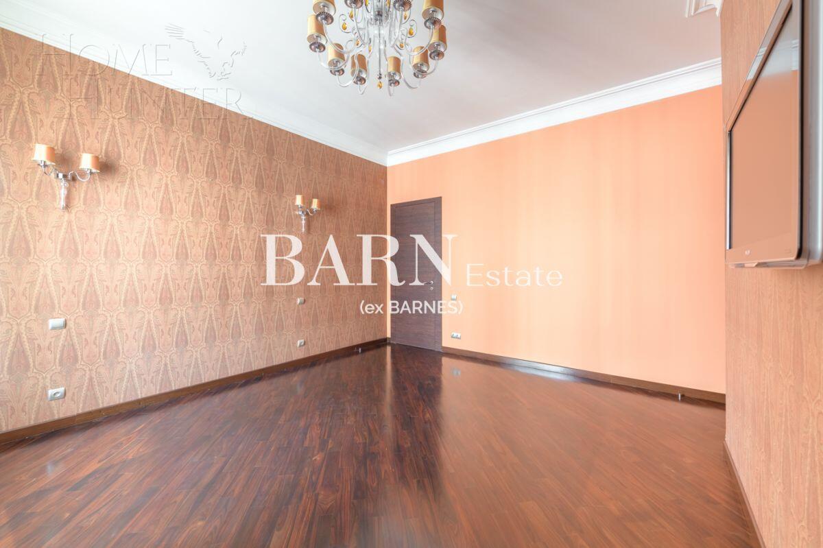 5-КОМН. КВАРТИРА С ОТДЕЛКОЙ 187.8 М² НА 4 ЭТАЖЕ