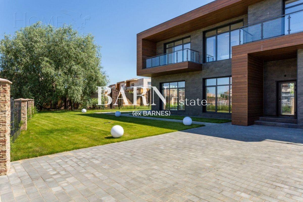 2-этажный коттедж 545 м² с отделкой