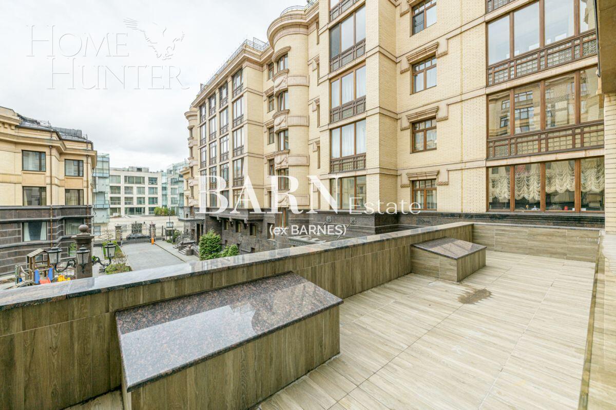 4-КОМН. КВАРТИРА С ОТДЕЛКОЙ 320 М² НА 2 ЭТАЖЕ