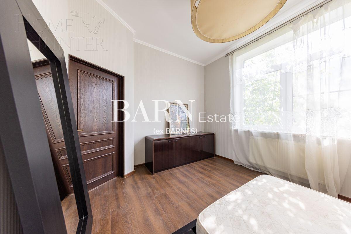 2-этажный коттедж 320 м² с отделкой