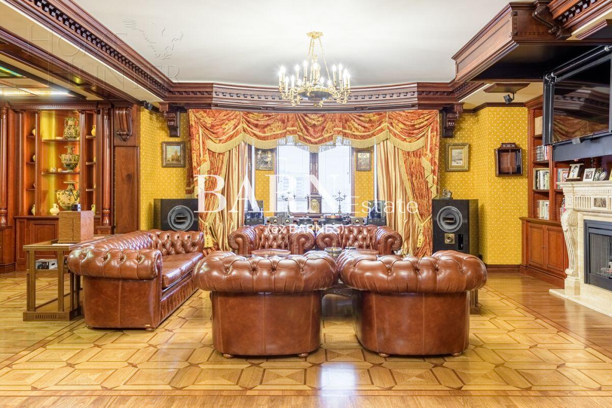 4-КОМН. ПЕНТХАУС С ОТДЕЛКОЙ 258 М² НА 11 ЭТАЖЕ